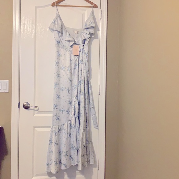 Wayf  Claudia ruffles maxi dress - Picture 3 of 9